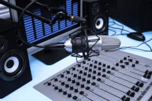 Rádio digital conquista espaço e se consolida como tendência no Brasil