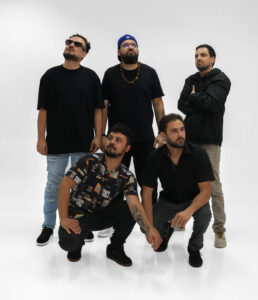 Castelo de Pedra lança ‘Boto fé’ e inaugura nova fase com reggae urbano e crítica social