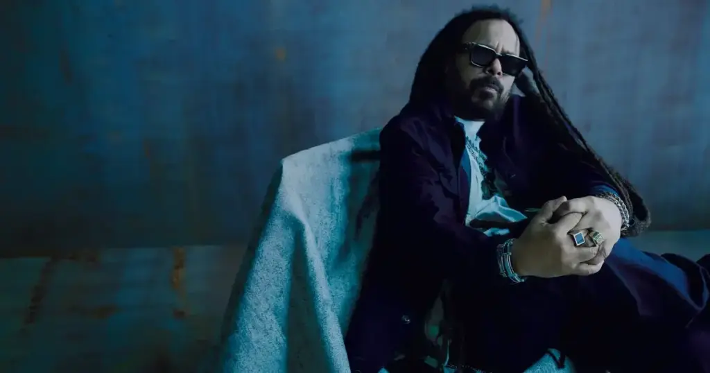 Marcelo Falcão estreia ‘O Legado’, relembra O Rappa, homenageia Chorão e fala sobre a relação musical com o filho.