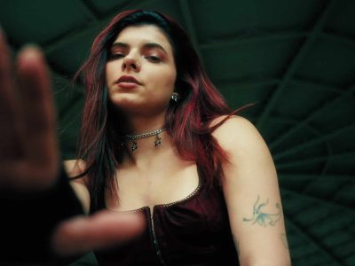 Aléxia lança ‘Garra’ e apresenta sua força no novo rock brasileiro