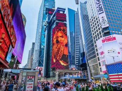 Bela Maria é nome forte do novo pop brasileiro e vira rosto da campanha Amplifika do Spotify