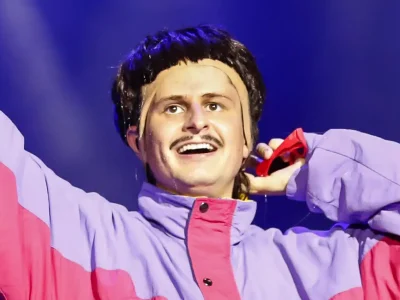 Canção de Oliver Tree volta aos charts após morte e alcança Top 50 do Spotify Brasil