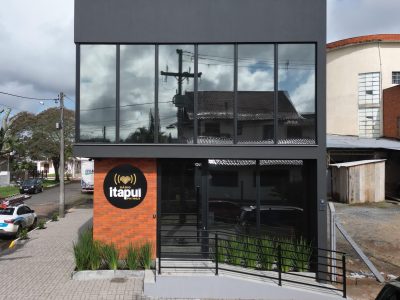 ‘Rádio Itapuí inaugura nova sede e reforça compromisso com a comunicação regional’